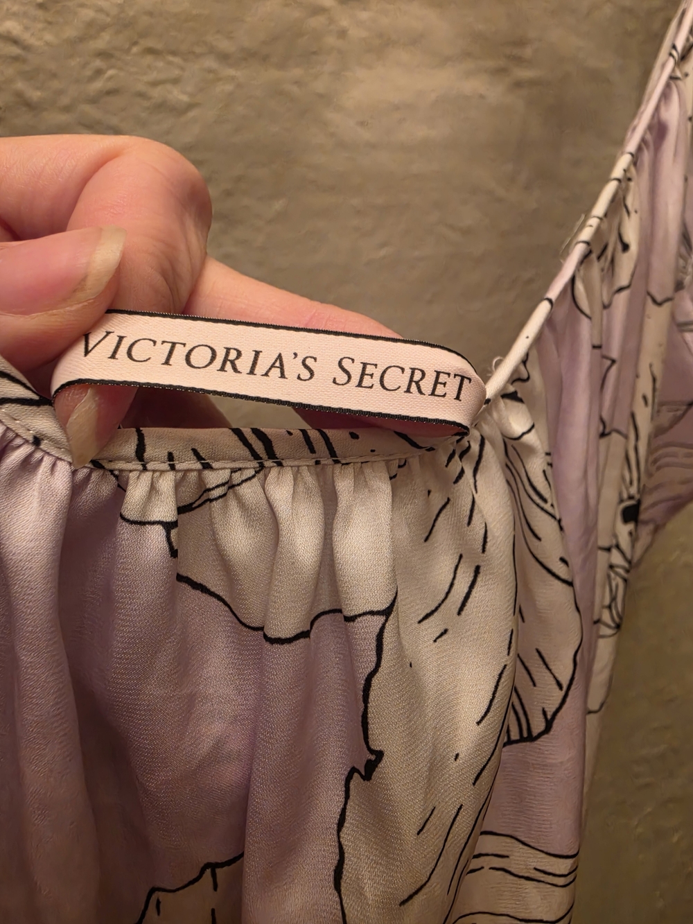 Victoria’s Secret Lilac Floral Satin Jumpsuit L Tie Strap Adjustable - Picture 13 of 15